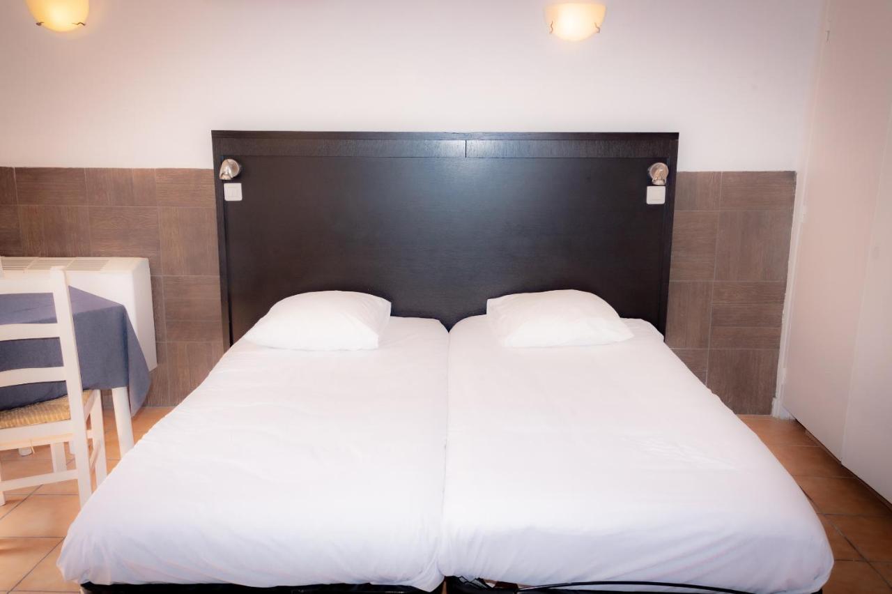 Hotel Et Appartements Reine D'Azur روكوبرُن كاب مارتي المظهر الخارجي الصورة